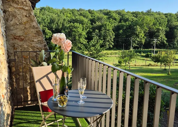 Charmante Au Coeur Du Comminges Apartman